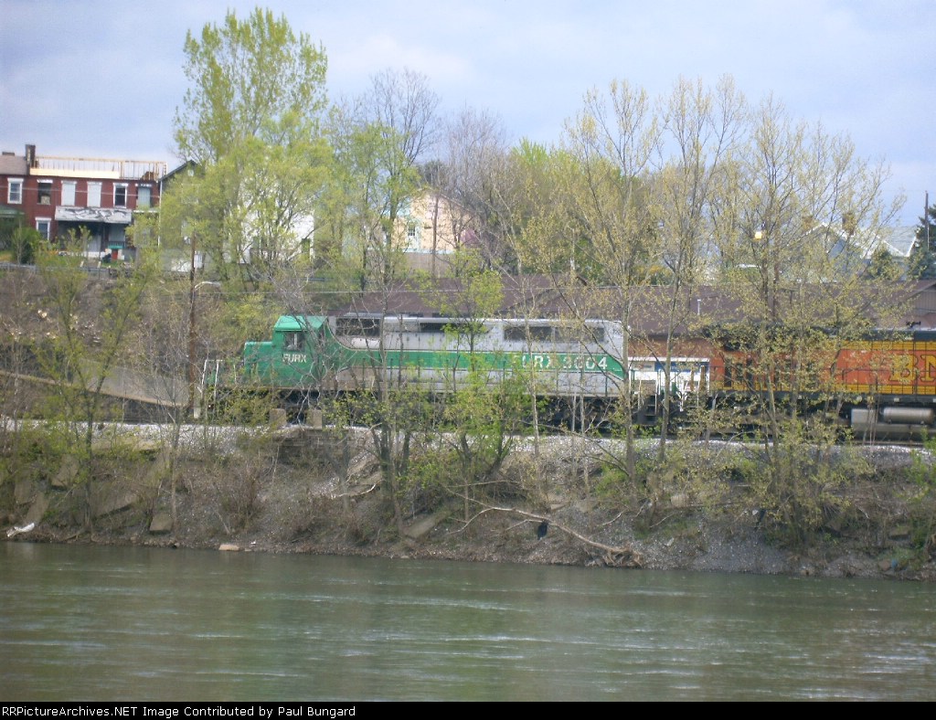 FURX 3004  05/01/2005